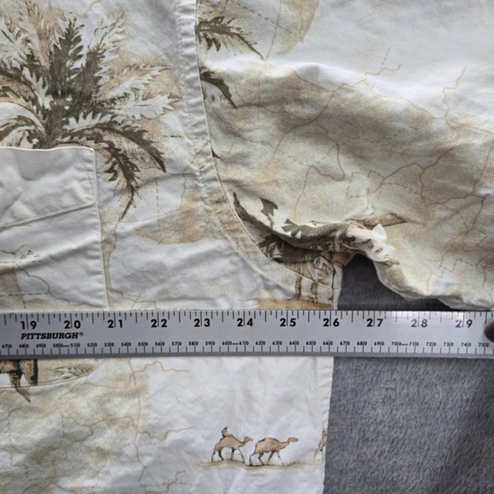 Puritan Men Button Up Shirt XL Beige Animal Print Camel Palm Allover Print - Picture 5 of 6